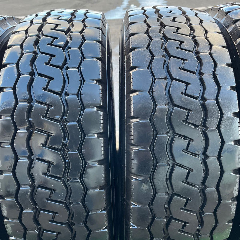 225/70R16 BRIDGESTONE, M812 中古ミックス　激安美品　6本セット：28000円