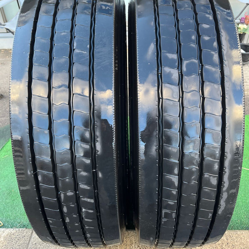 295/80R22.5 DUNLOP, SP122 中古　激安美品　2本セット：38500円