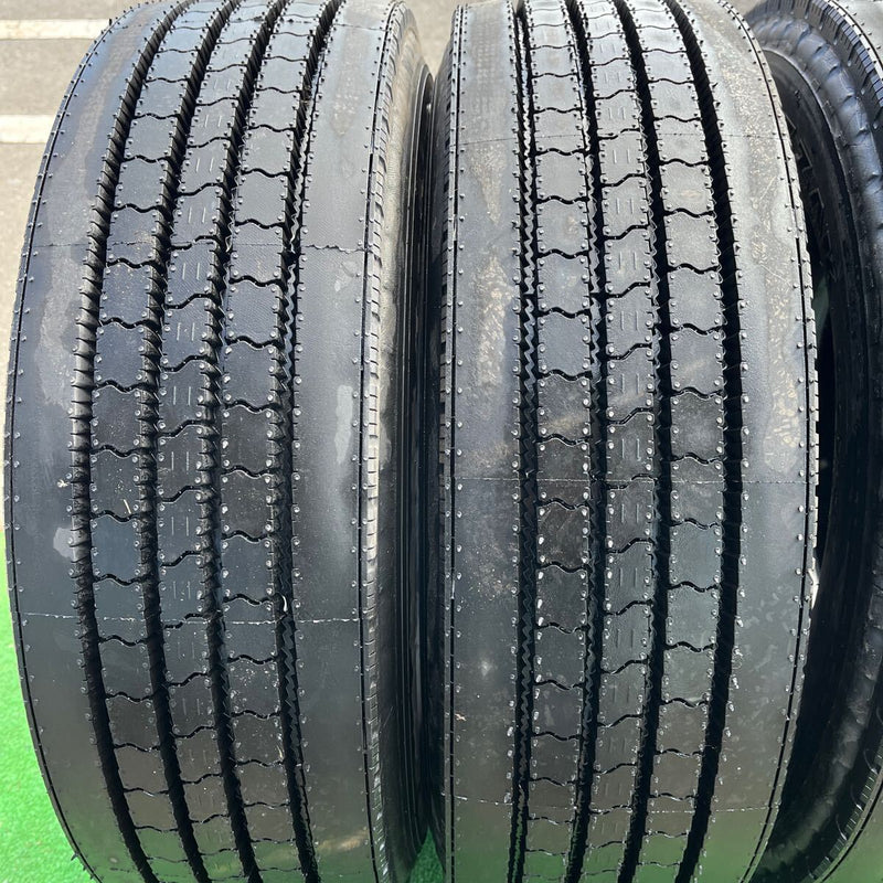 225/60R17.5 再生タテ溝　バリ溝　激安美品　4本セット：17000円