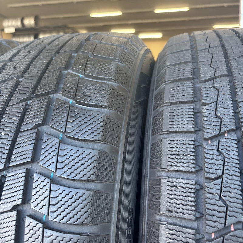 TOYO 225/60R18 TATX 深溝 中古冬タイヤ 4本:24000円