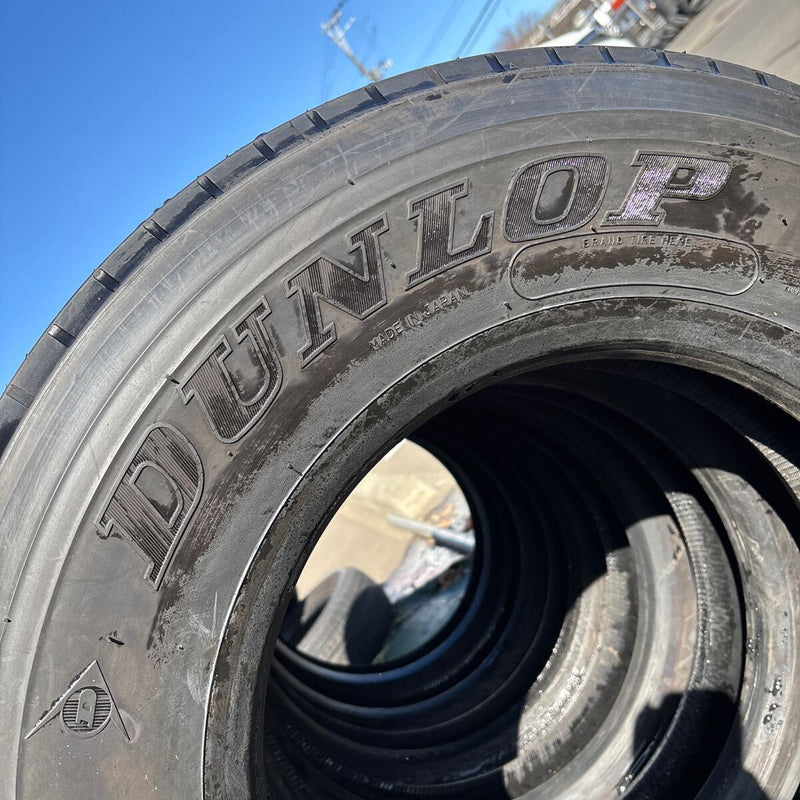 225/80R17.5 DUNLOP SP330K 地山　たて溝 ほぼ新品　6本セット:42000円