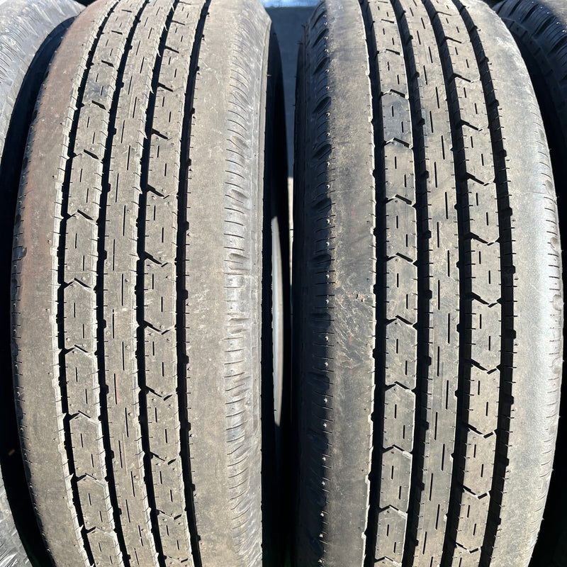 195/75R15 BRIDGESTONE, R202 激安美品　6本セット：42000円