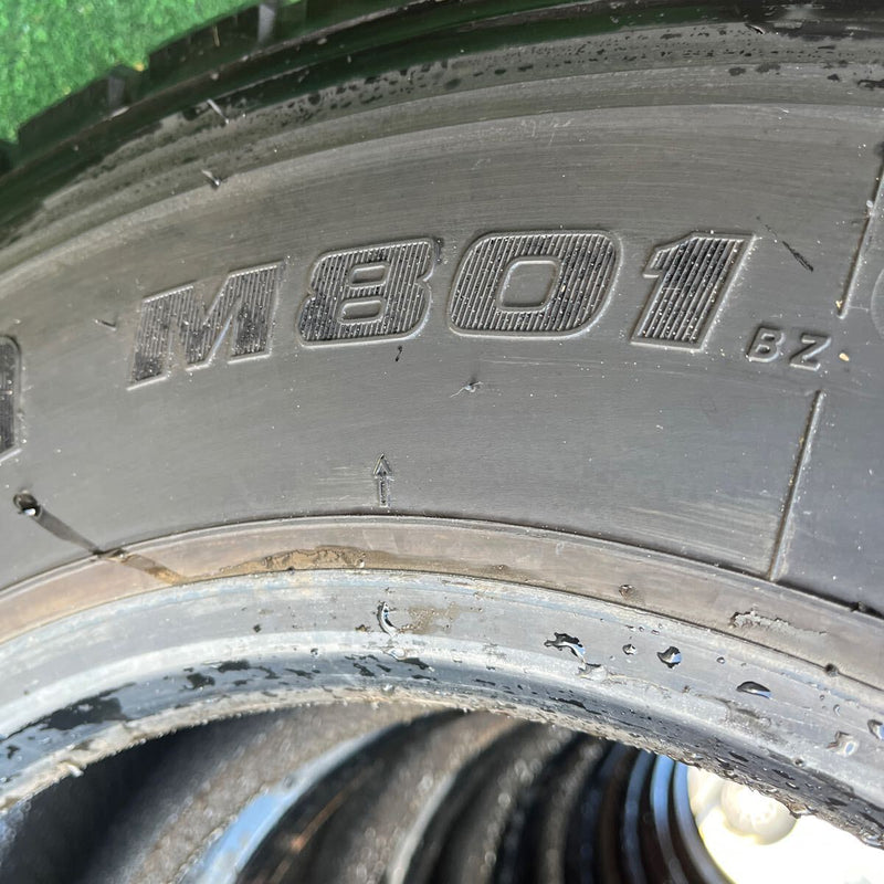 245/70R19.5 BRIDGESTONE, ほぼ新品　M801 バリ溝ミックス　2024年製 激安美品　8本セット：198000円