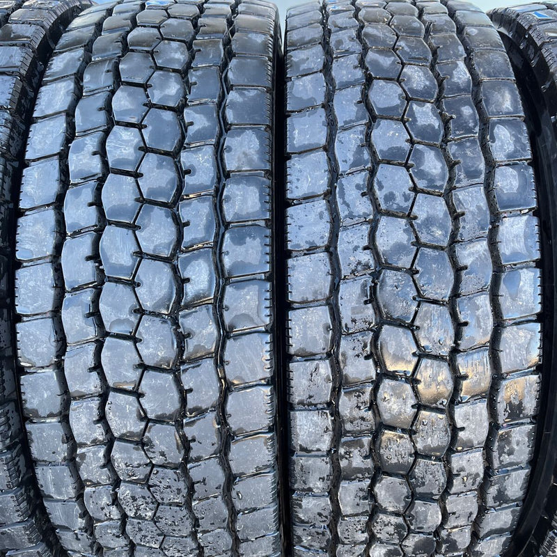 265/70R19.5 BRIDGESTONE, M888 ミックスタイヤ,バリ山　激安美品　8本セット：165000円