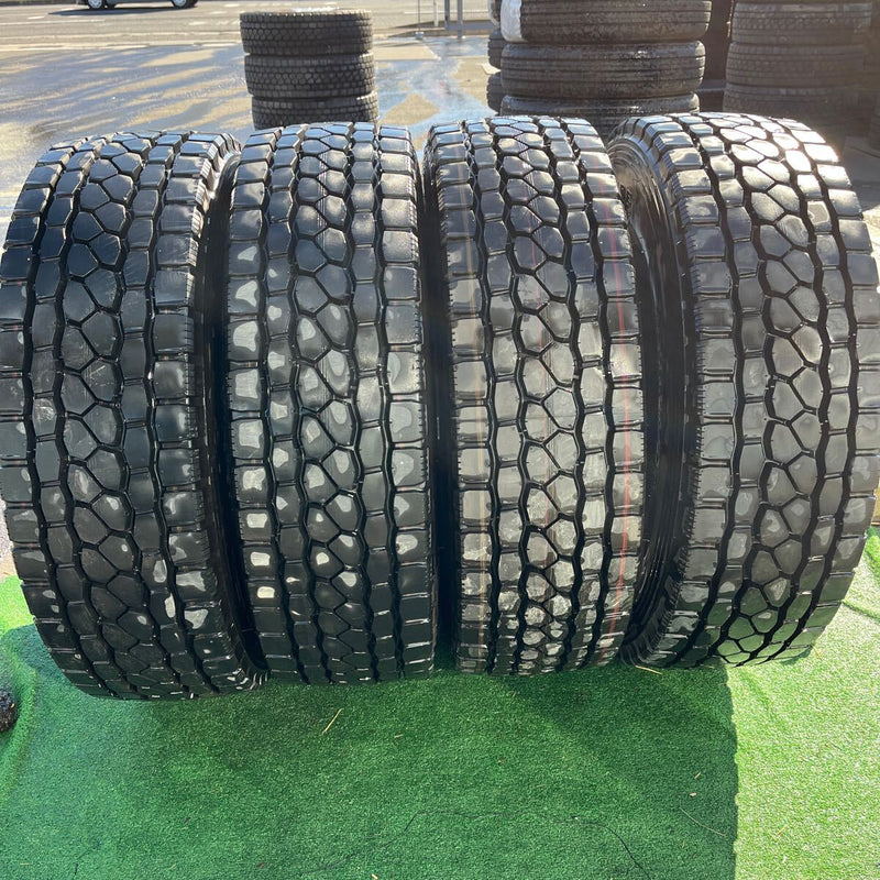 245/70R19.5 BRIDGESTONE, M801 激安美品　4本セット：98000円