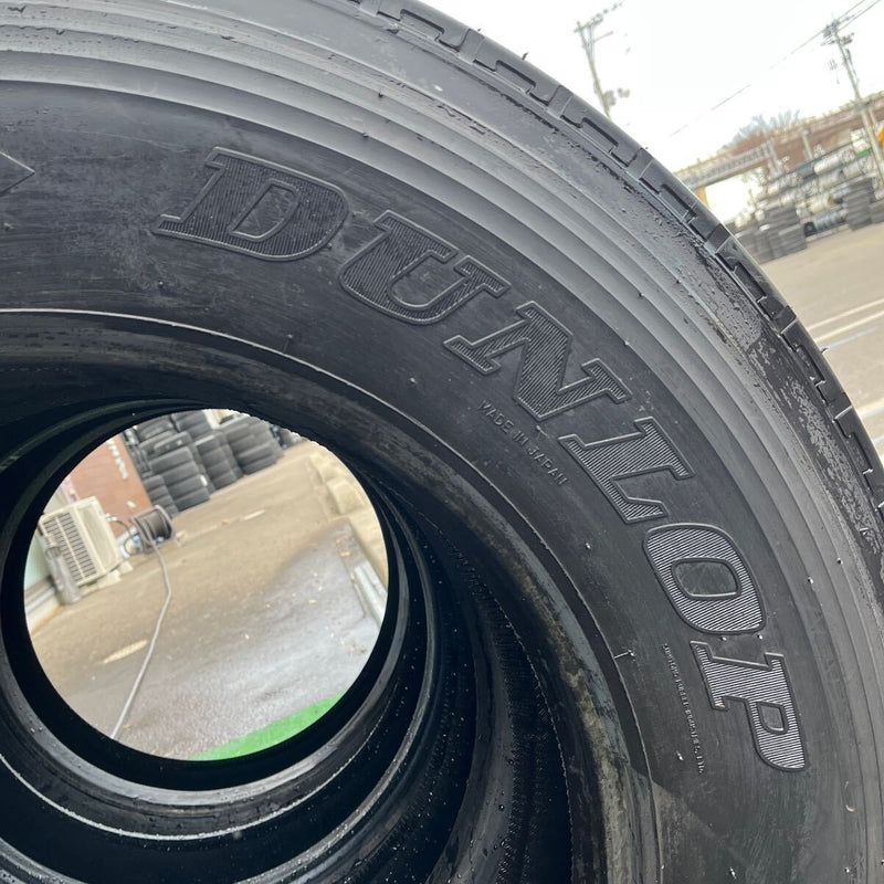 275/80R22.5 DUNLOP SP330 2024年製 地山　たて溝　イボ付　4本セット:96000円