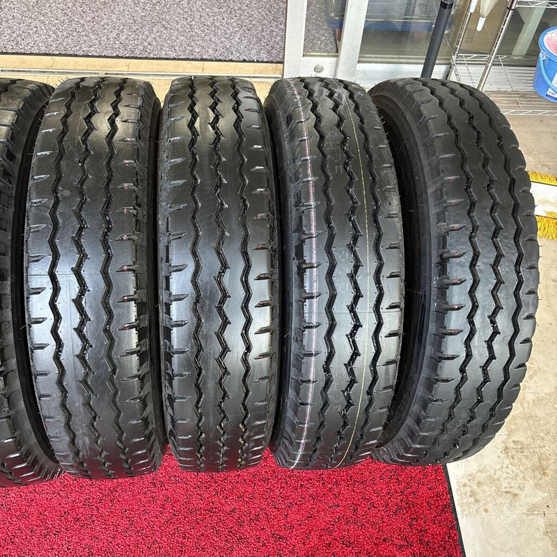 225/80R17.5 BRIDGESTONE G588 2023年製　たて溝　ほぼ新品　6本＋1本セット:63000円