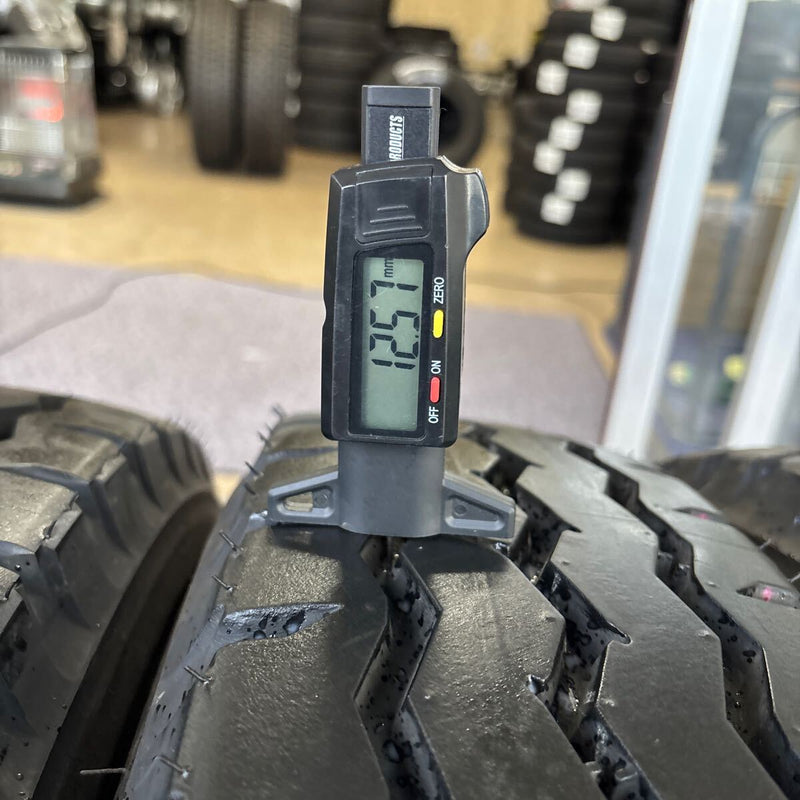 225/80R17.5 BRIDGESTONE G588 2023年製　たて溝　ほぼ新品　6本＋1本セット:63000円