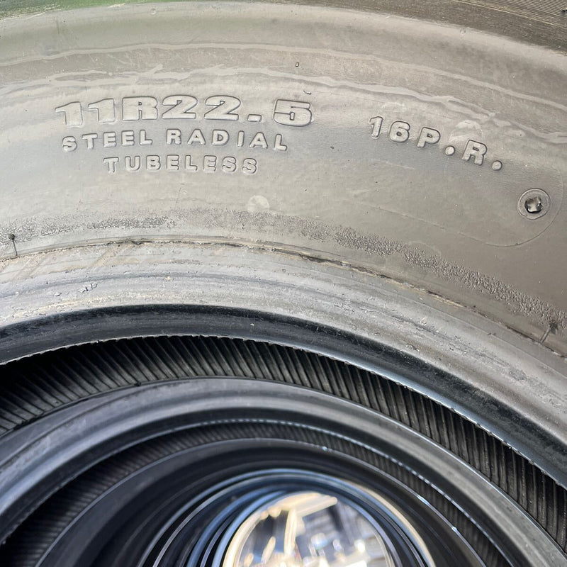 11R22.5 16PR 再生スタッドレス　M919 激安美品　8本セット：175000円