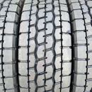 245/70R19.5 再生ミックス　M636 激安美品　4本セット：50,000円