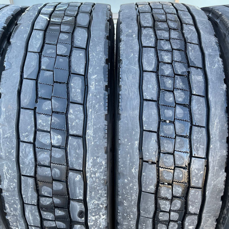 245/70R19.5 DUNLOP, SP680 激安美品　8本セット：72000円