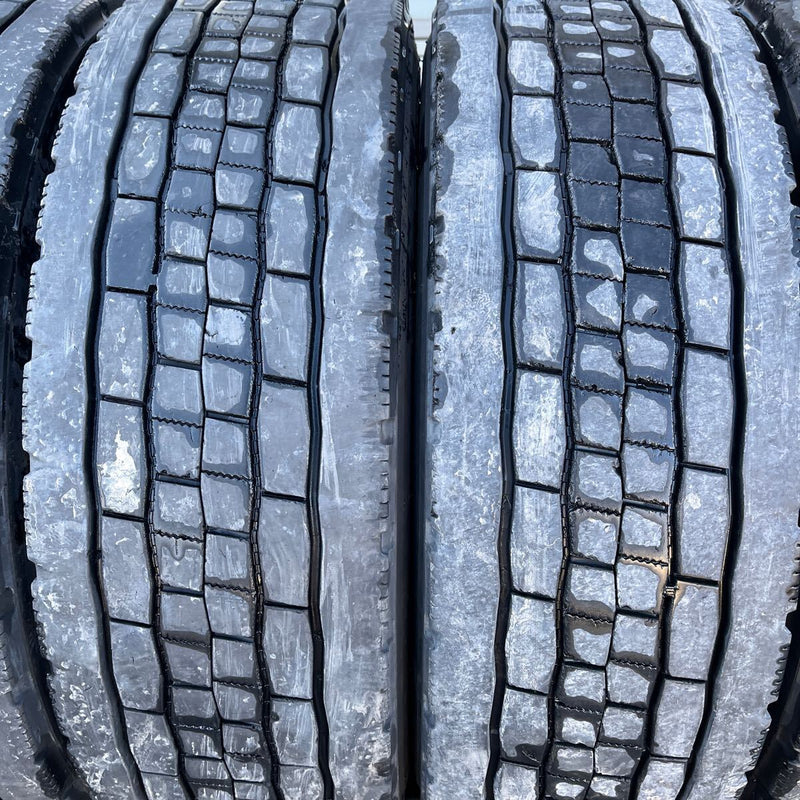 245/70R19.5 DUNLOP, SP680 激安美品　8本セット：72000円