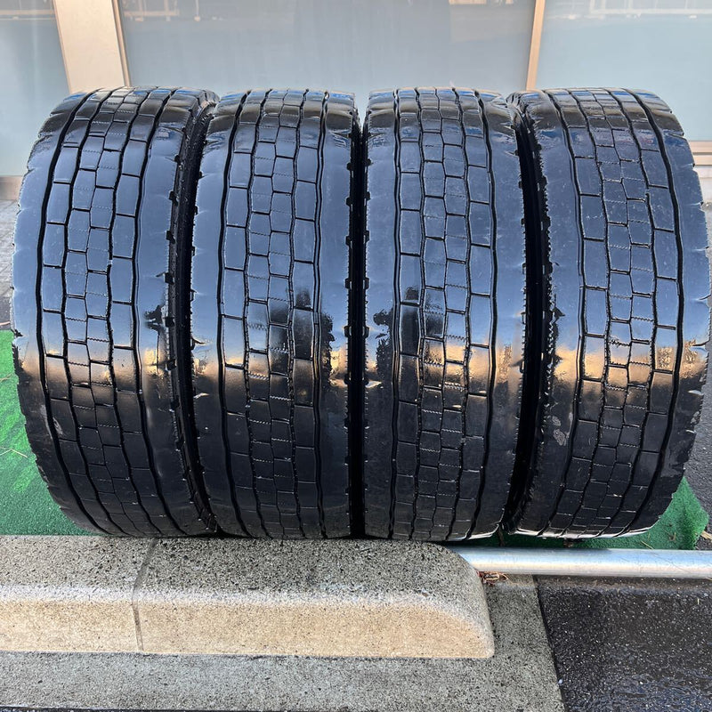 245/70R19.5 DUNLOP, SP680 激安美品　4本セット：37000円