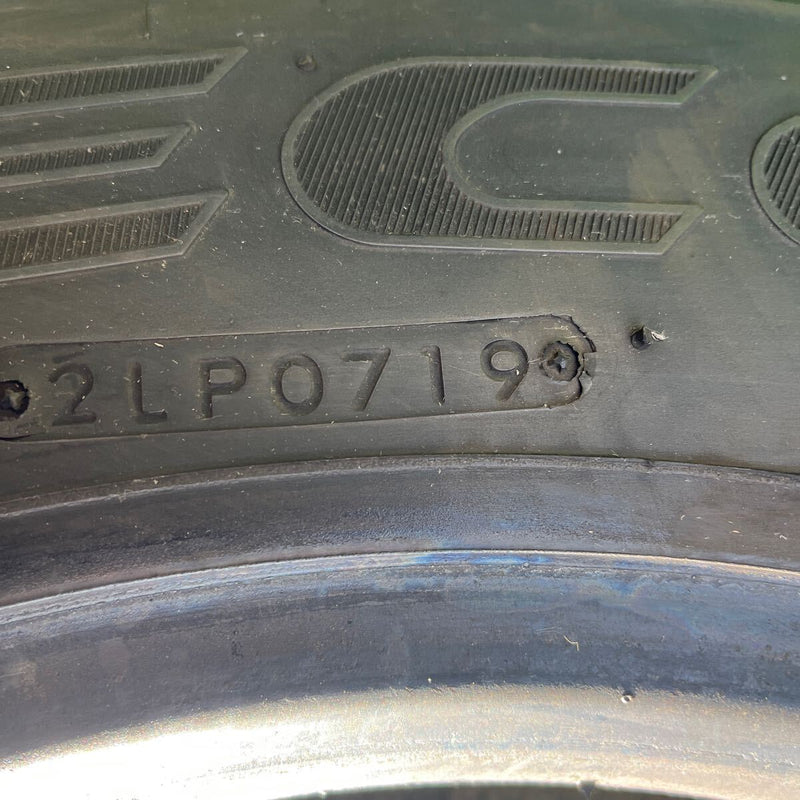 265/70R19.5 BRIDGESTONE, M801 激安美品　1本：12000円