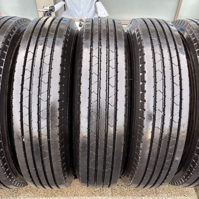 11R22.5 16PR BRIDGESTONE R278 中古地山　激安美品　8本セット：180000円