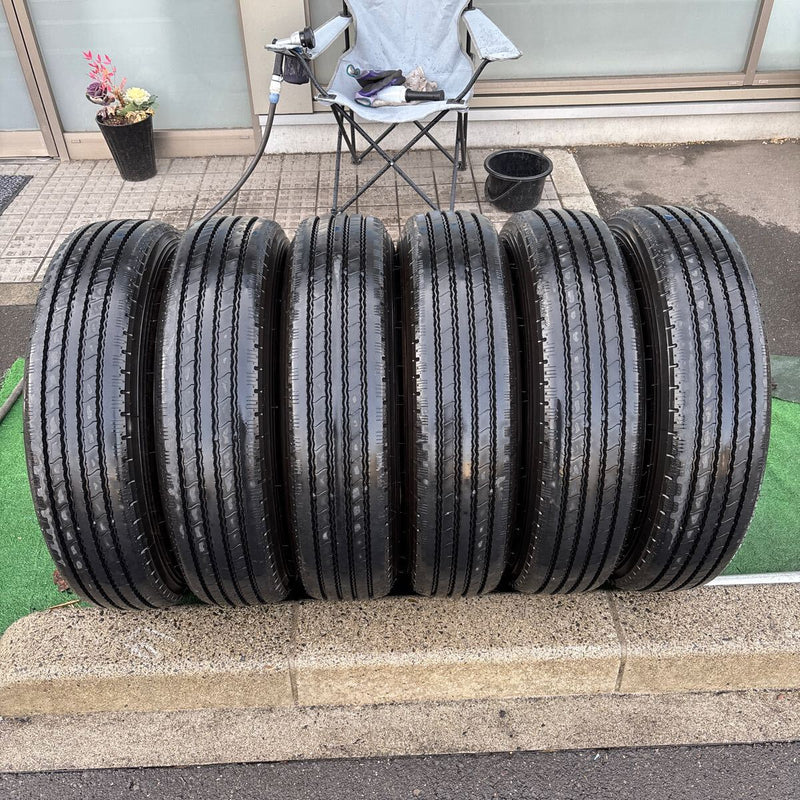 205/85R16 YOKOHAMA RY108E 2024年製　中古夏タイヤ　激安美品　6本セット:28000円