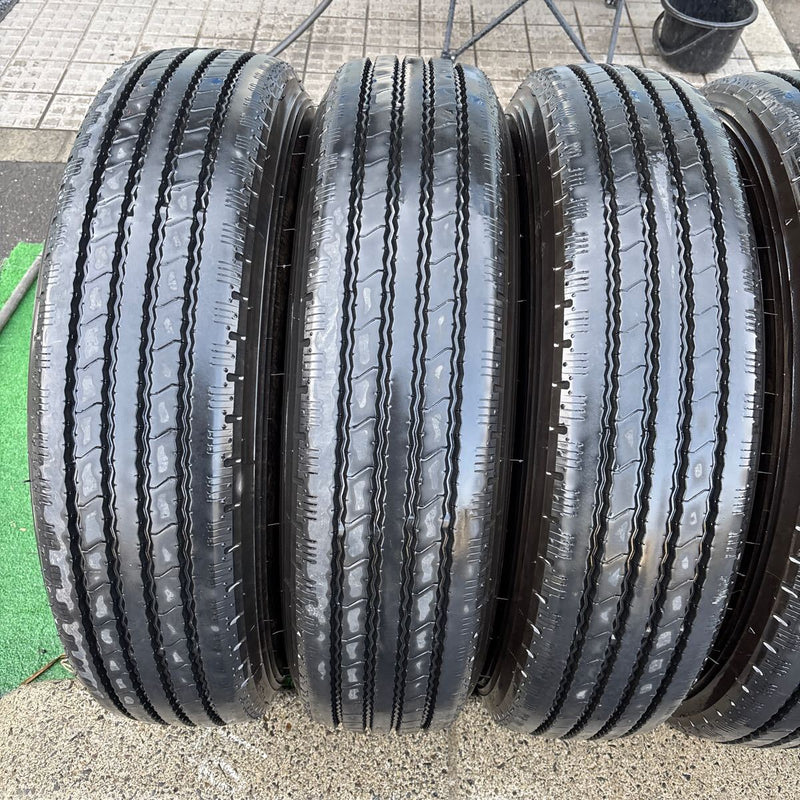 205/85R16 YOKOHAMA RY108E 2024年製　中古夏タイヤ　激安美品　6本セット:28000円