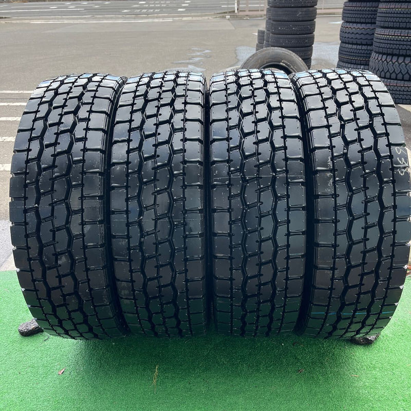 245/70R19.5 再生ミックス　M636 ほぼ新品　激安美品　4本セット：48000円