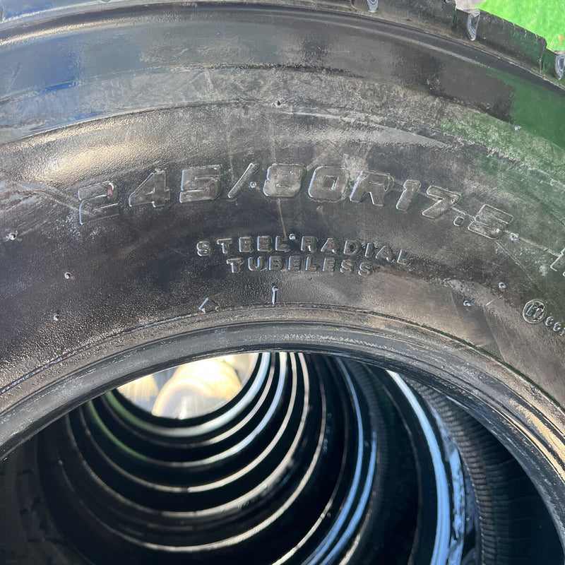 245/80R17.5 DUNLOP, SP680 激安美品　　6本セット: 58,000円