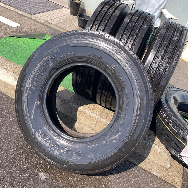 225/85R16 激安美品　再生ほぼ新品　4本セット：24000円