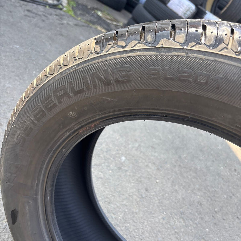 SEIBERLING 215/60R17 SL201 深溝 中古夏タイヤ 1本:6000円