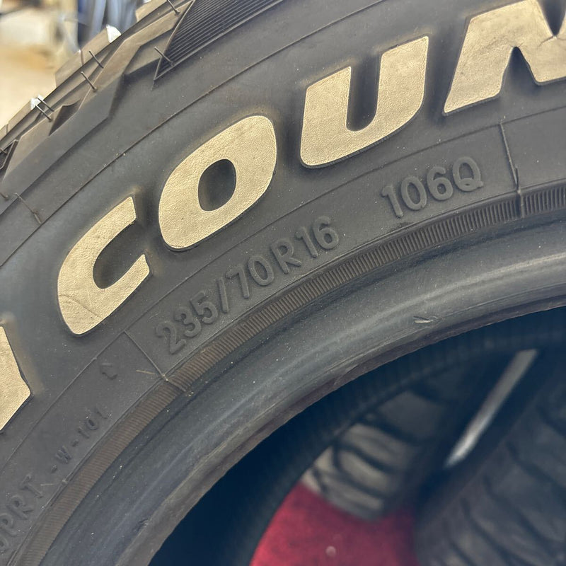 TOYO 235/70R16 OPEN COUNTRY 中古夏タイヤ 4本:40000円