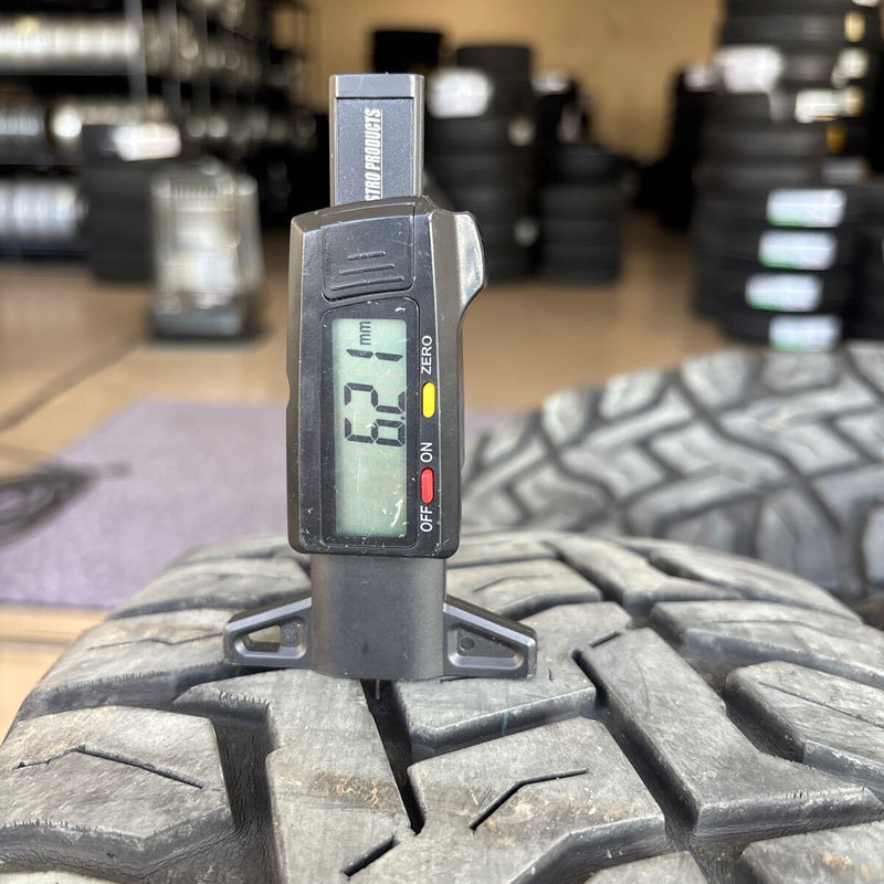 TOYO 235/70R16 OPEN COUNTRY 中古夏タイヤ 4本:40000円
