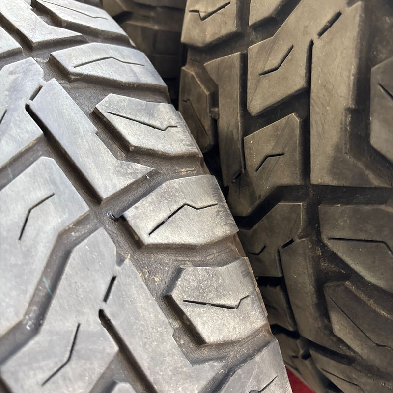 TOYO 235/70R16 OPEN COUNTRY 中古夏タイヤ 4本:40000円