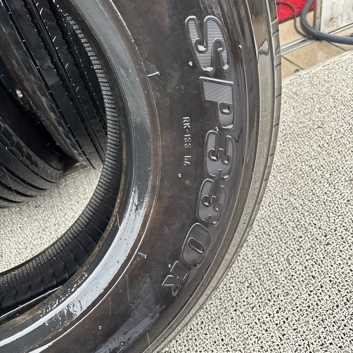 新車外しダンロップ sp330k 225/80R17.5.25年製．6本　セット 225/80R17.5 ダンロップ SP330 中古夏タイヤ 6本セット:48000円 | 桜