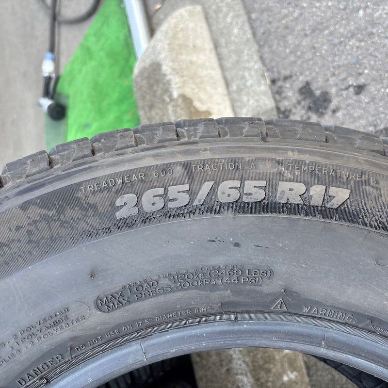 265/65R17 ミシュラン　四駆　中古夏タイヤ　4本セット:28000円