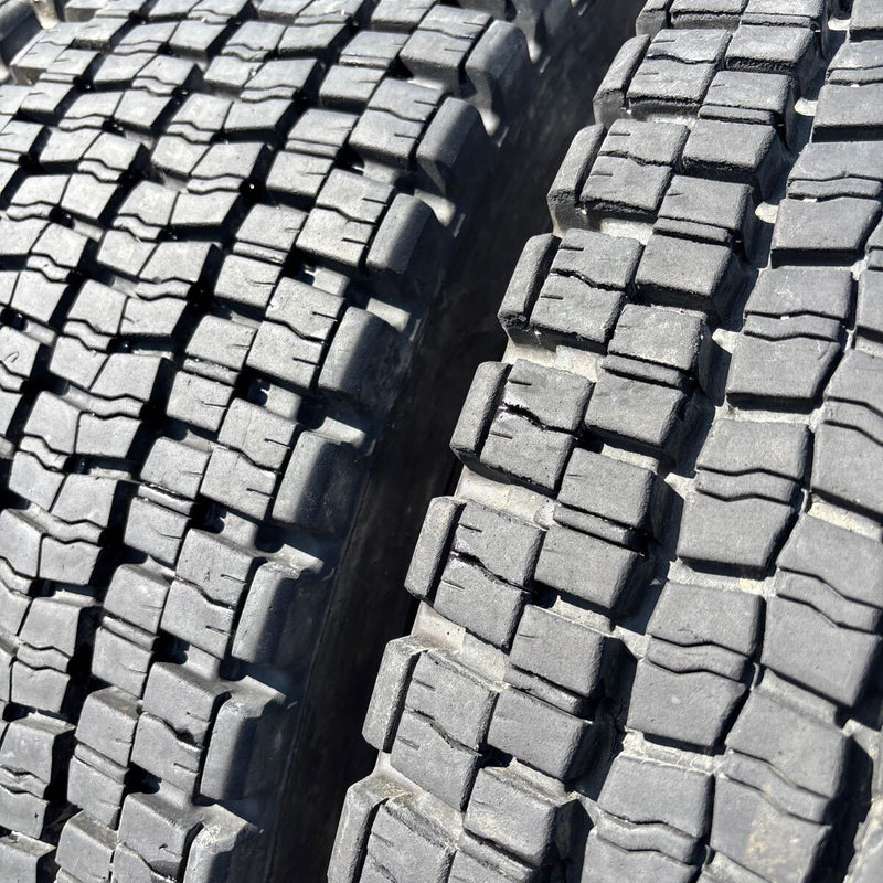 DUNLOP 245/80R17.5 SP001 中古冬タイヤ 4本:26000円
