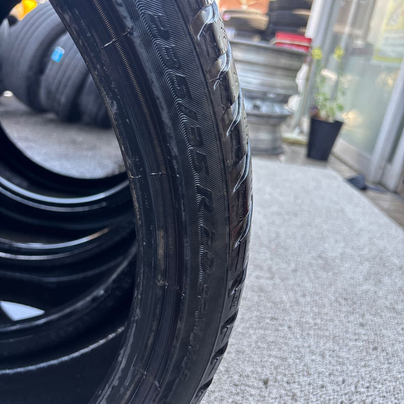 235/35R20 ピレリ　SOTTZERO3 中古冬タイヤ 4本セット:30000円