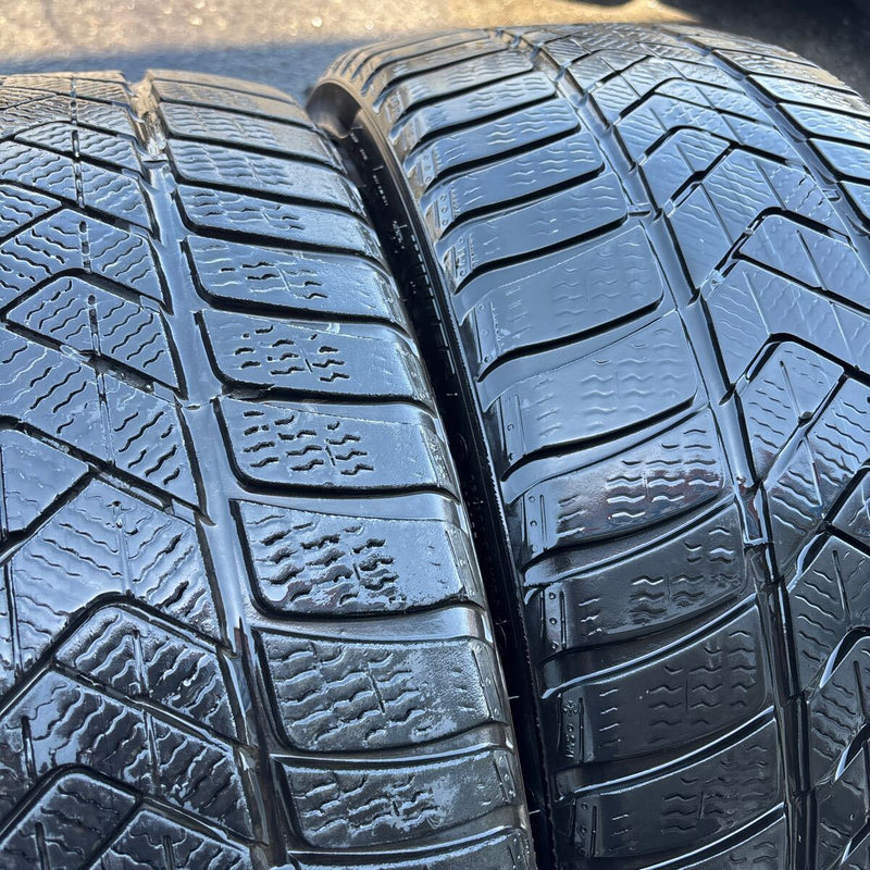 235/35R20 ピレリ　SOTTZERO3 中古冬タイヤ 4本セット:30000円