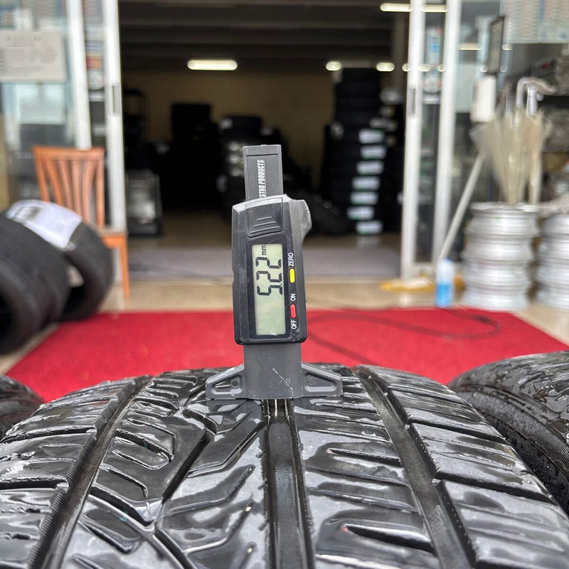 245/45R20 NITTO　NT421 中古夏タイヤ 4本セット:26000円