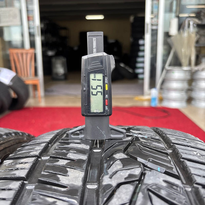 245/45R20 NITTO　NT421 中古夏タイヤ 4本セット:26000円