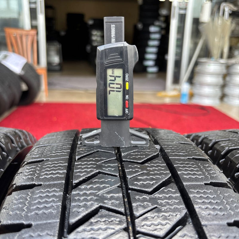 ブリヂストン 205/70R16 LT W989 中古冬タイヤ 6本:25000円