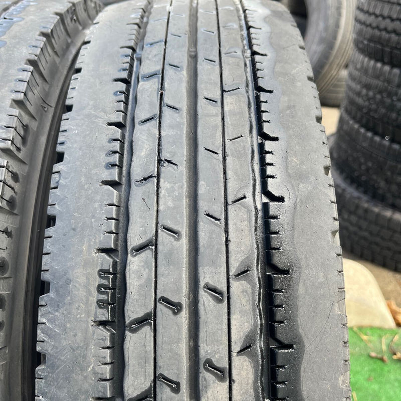 205/85R16 DUNLOP, SPLT50 激安美品　　6本セット: 24000円