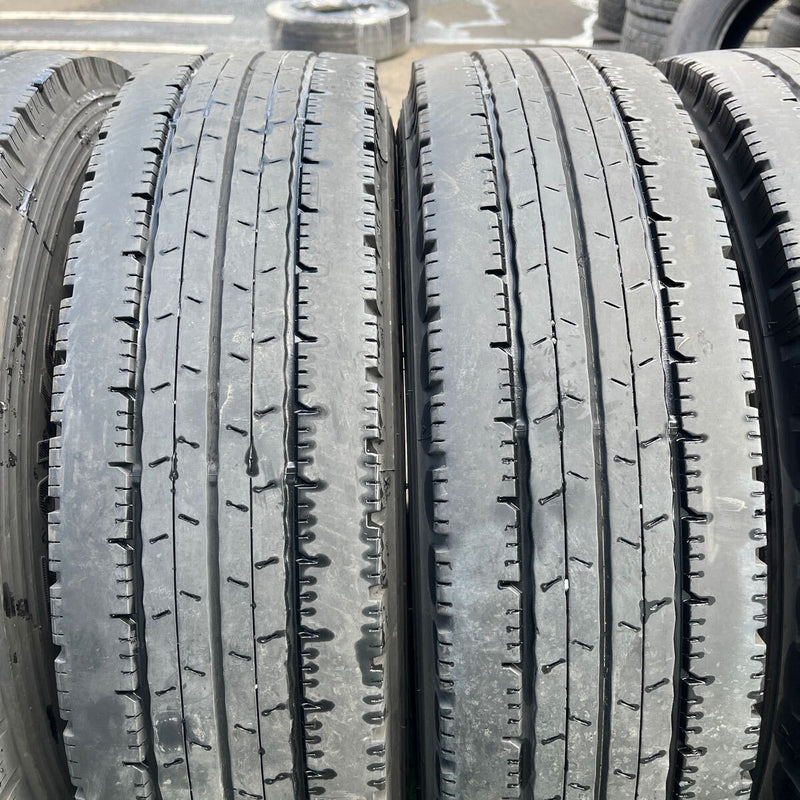 205/85R16 DUNLOP, SPLT50 激安美品　　6本セット: 24000円