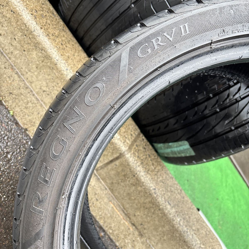 245/40R 19 , (98W) ブリヂストン　REGNO、2本セット:14000円