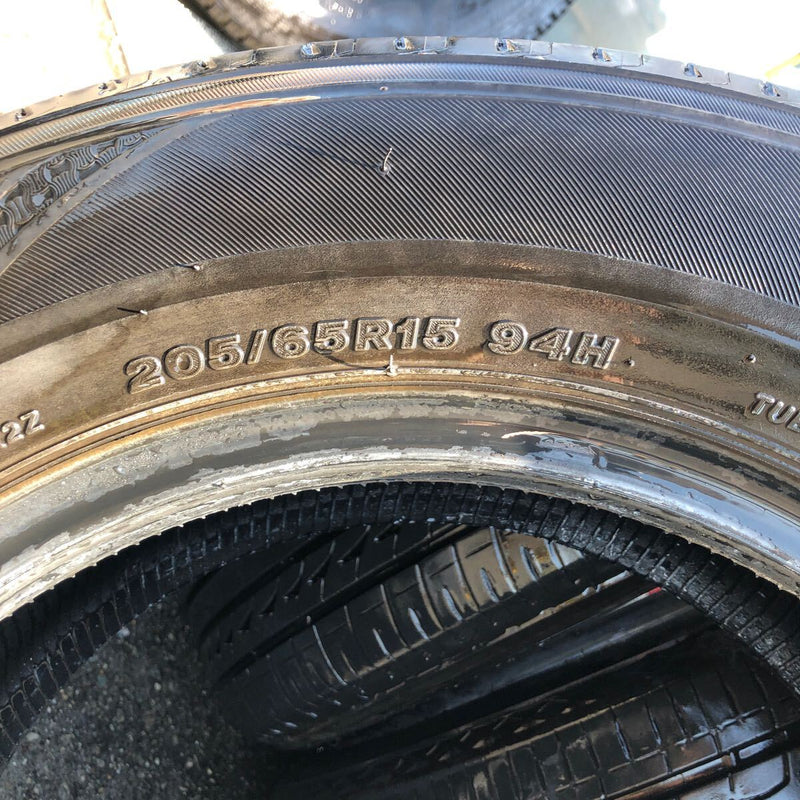 205/65R15 BRIDGESTONE GR-XII 中古夏タイヤ　4本セット：18000円
