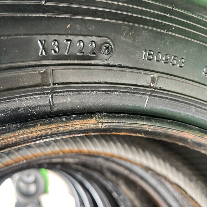 205/70R16 DUNLOP, LT03 中古スタッドレス　激安美品　6本セット:27,000円