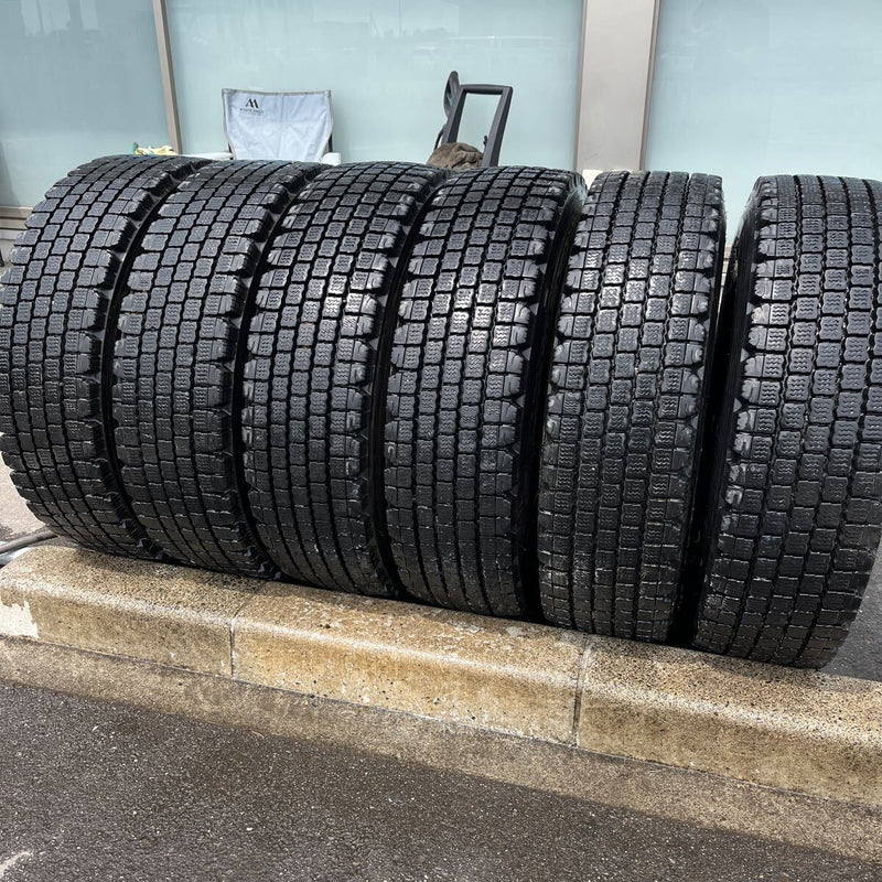245/80R17.5 BRIDGESTONE, W910　激安美品　6本セット:50,000円