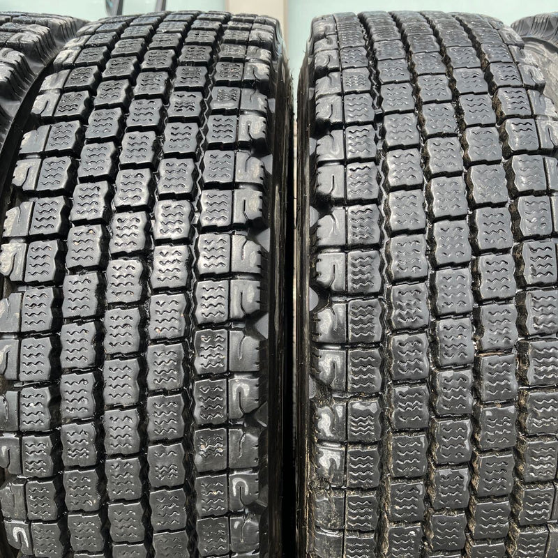 245/80R17.5 BRIDGESTONE, W910　激安美品　6本セット:50,000円