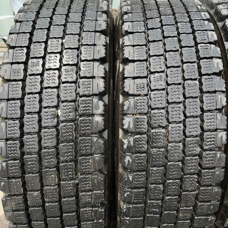 245/80R17.5 BRIDGESTONE, W910　激安美品　6本セット:50,000円