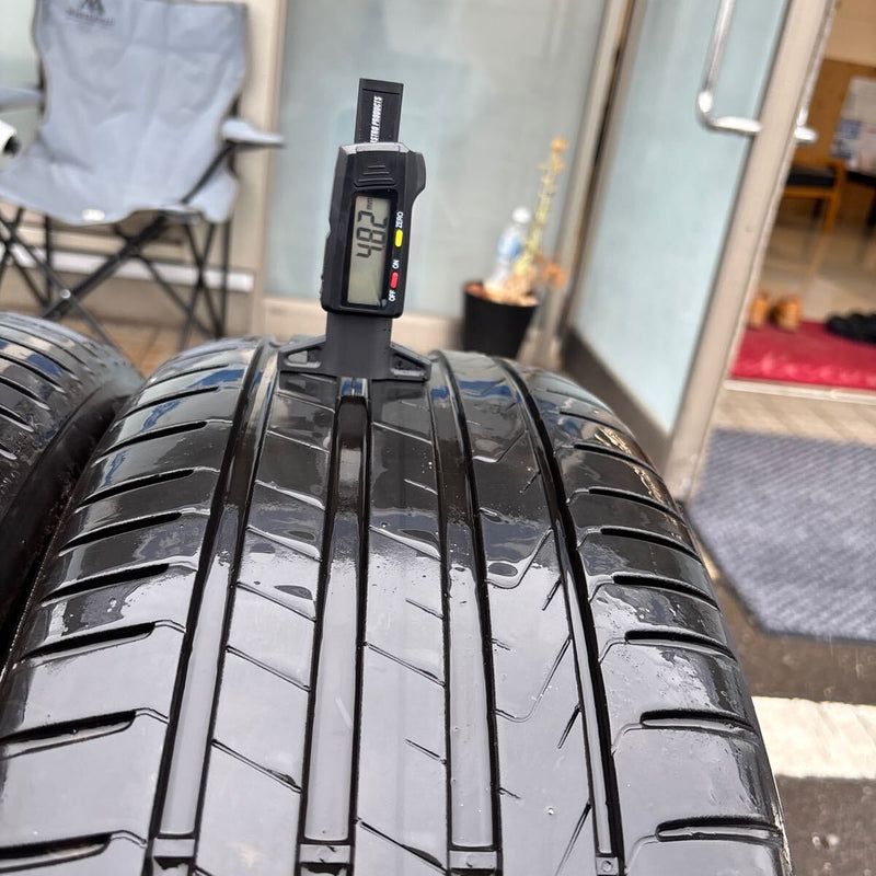 225/50R18、激安美品　ピレリ　2020年　　4本セット:24000円