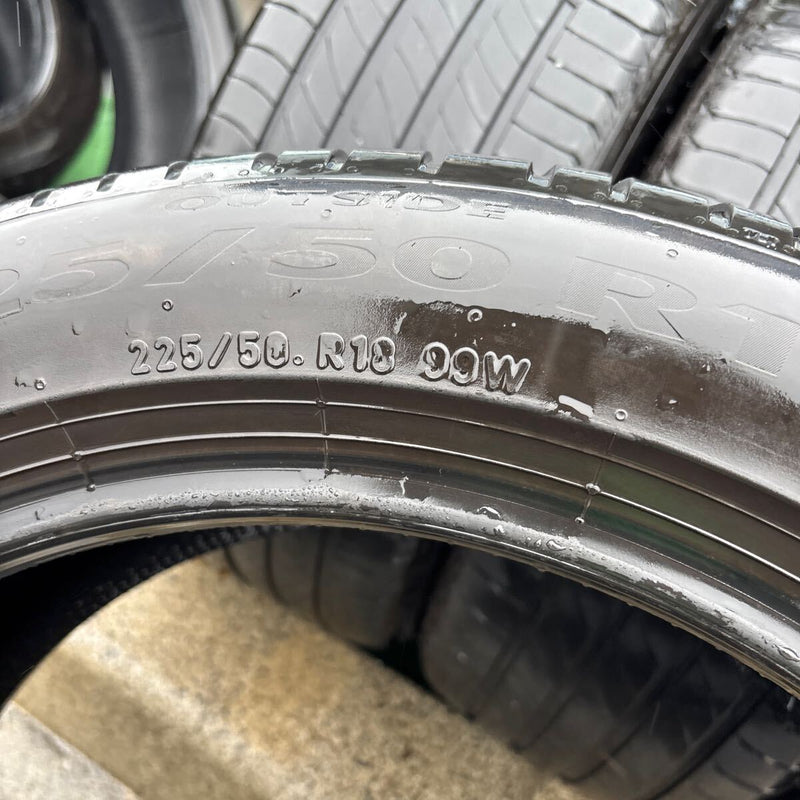 225/50R18、激安美品　ピレリ　2020年　　4本セット:24000円