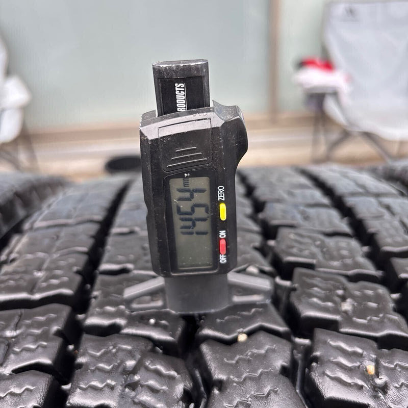 275/80R22.5 再生中古　激安美品　8本セット：106000円