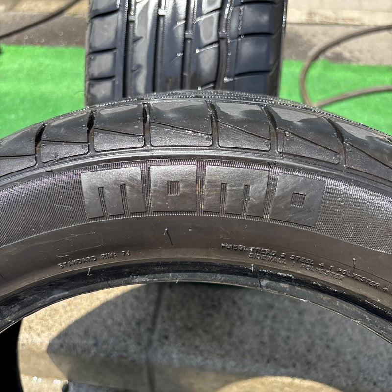 215/55 ZR17、 momo M3 激安美品　　2023年製 2本セット:11000円
