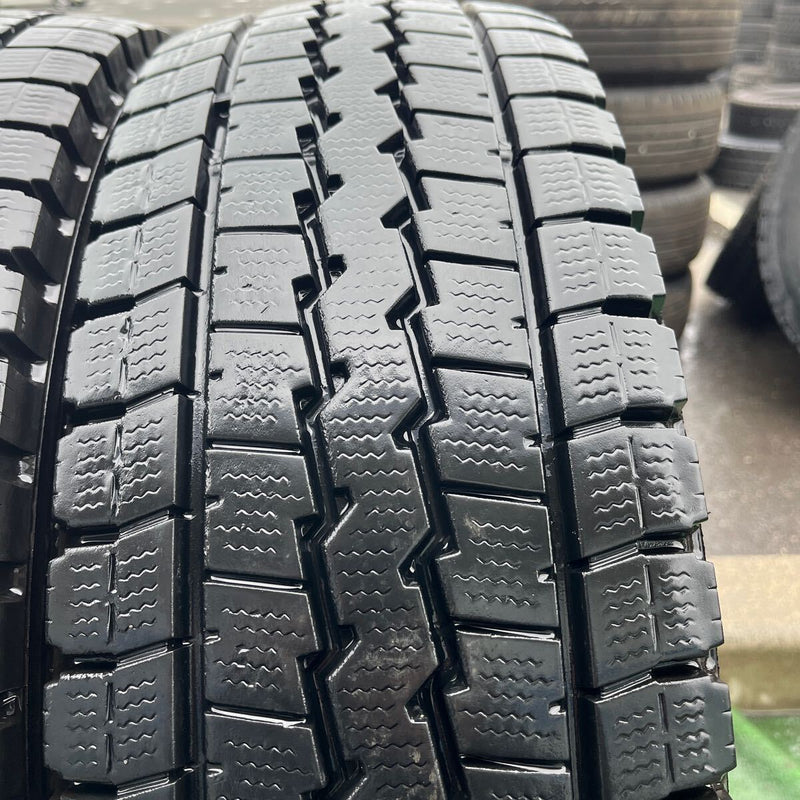 215/70R17.5 118/116L, DUNLOP, LT03 激安美品　2本セット：10,000円