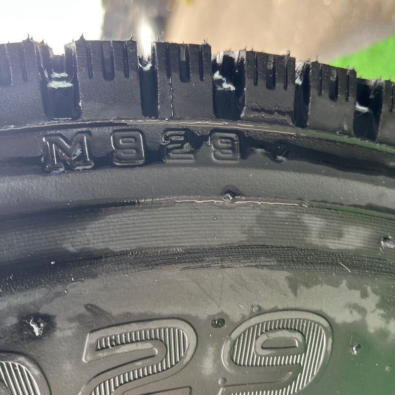 225/80R17.5 再生中古スタッドレス　ほぼ新品M929 4本セット：40,000円